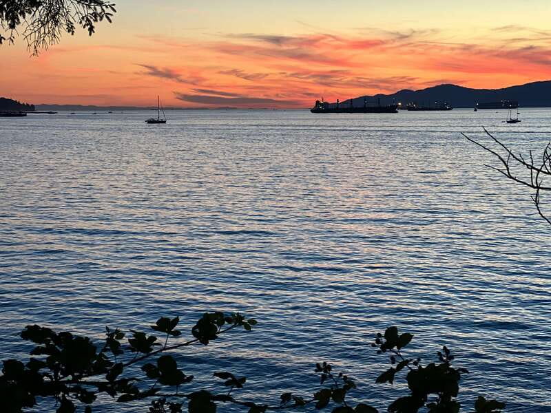 Bike and Hike Vancouver - The picnic is more than a meal break