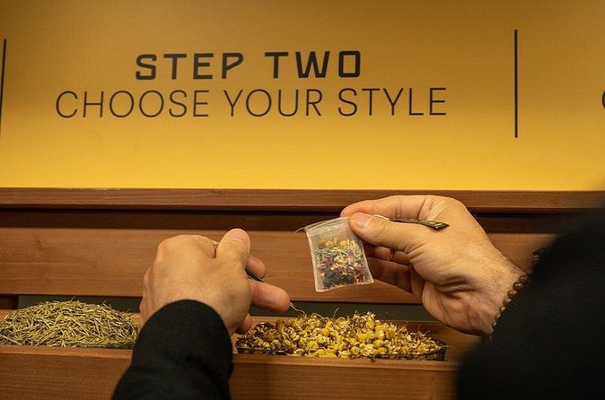 Blend Your Own Gin Experience in Banff - Who will enjoy this one-hour Banff experience?