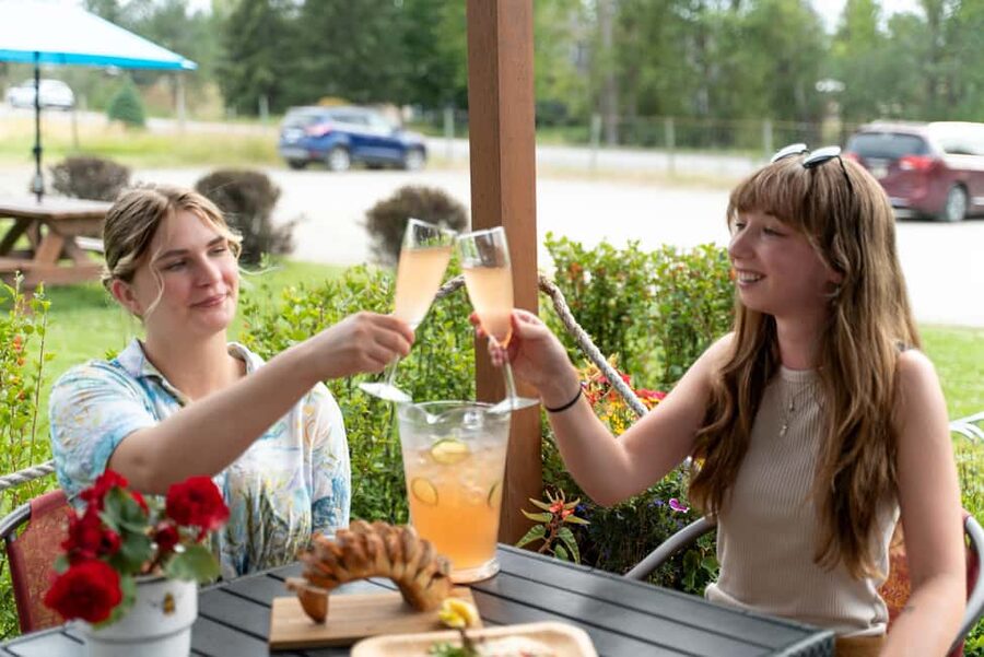 Buzz + Bites! Lunch for Two in East Kelowna - Is $37 for Two a Good Deal?
