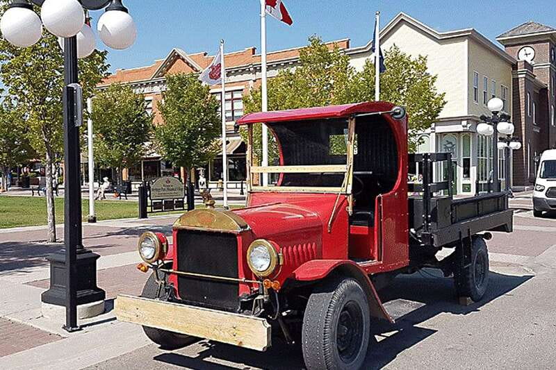 Calgary: 3.5-Hour Bus City Tour with Gasoline Alley Museum - Heritage Park, the Stampede grounds, and the Olympic story