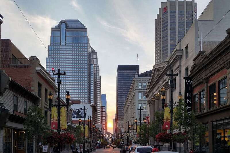 Calgary: 3-Hour Sightseeing Bus Tour - Peace Bridge, Crescent Hill, and Calgary’s changing neighborhoods