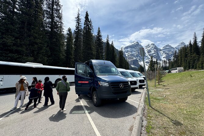 Calgary Airport to Canmore Private Transfer - Who should book this transfer?