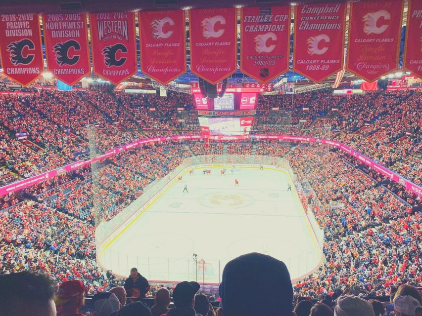 Calgary: Calgary Flames Ice Hockey Game Ticket - Inside Scotiabank Saddledome for game night