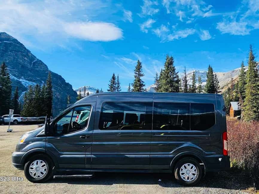 Calgary/Canmore/Banff: BEST of BANFF with LAKES Group Tour - Starting points and the long ride west