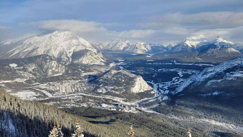 Calgary: Canmore, Banff, Lake Louise - Gondola Included - A full Rockies day with the gondola already covered