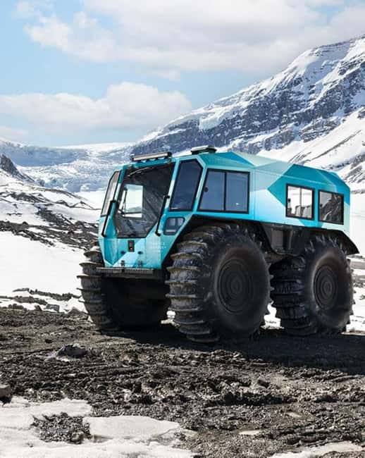 Calgary: Icefield Adventure, Skywalk and three Glaciers Tour - Crowfoot Glacier shows change in the ice