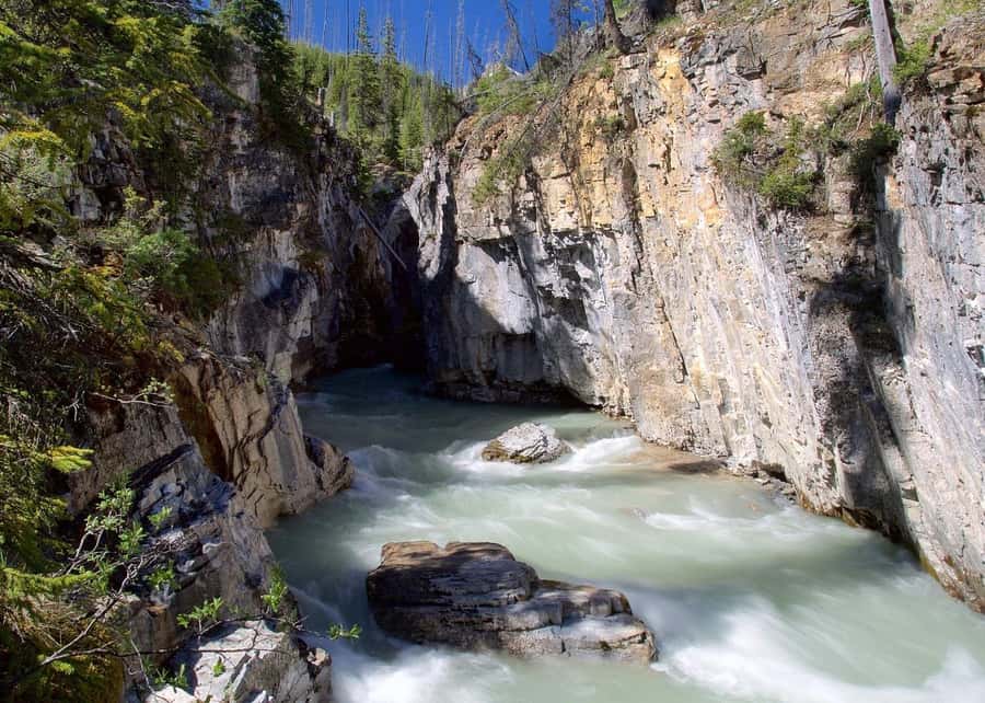 Calgary: Radium Hot Springs & Marble Canyon Day Trip - Radium Hot Springs is the day’s great reset