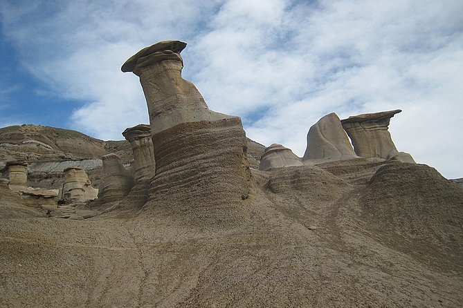 Calgary to Royal Museum | Drumheller – PRIVATE TOUR - Horsethief Canyon brings back the big views