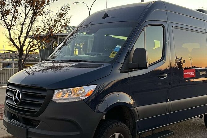 Calgary YYC Airport: Affordable Shared Shuttle to Banff & Canmore - Timing, punctuality, and flight delays