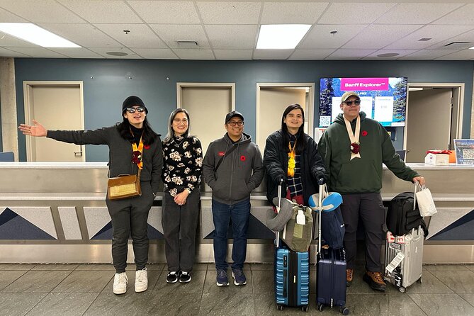 Calgary YYC Airport: Affordable Shared Shuttle to Banff & Canmore - The ride toward Canmore and Banff