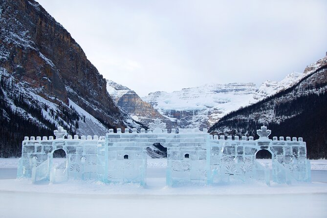 Calgary YYC Airport: Hassle-free Private Transfer to Lake Louise - Booking details worth checking