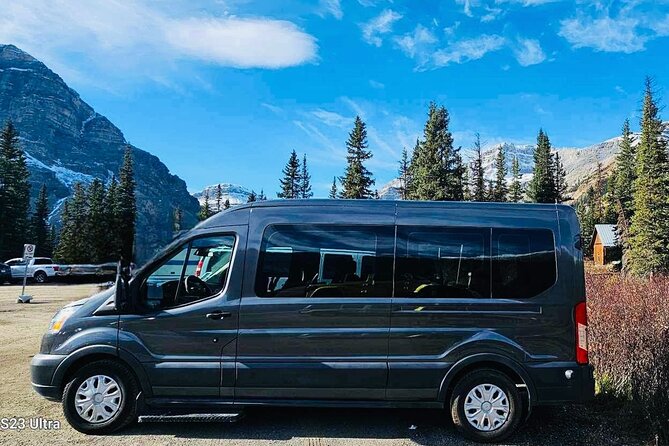 Calgary YYC Airport to Banff Shared Shuttle - Who should book this shared transfer