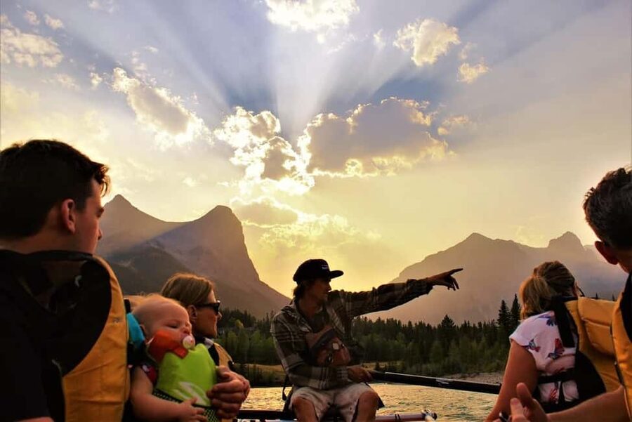 Canmore: 1.5 Hour Scenic Raft Tours in the Rockies - Small details that make the outing better
