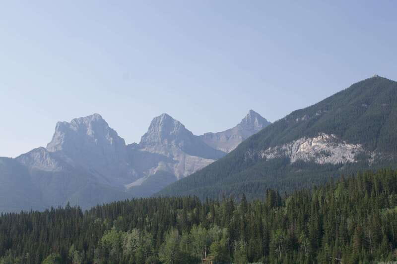 Canmore: Bow River Scenic Float Tour - What the 90-minute float feels like