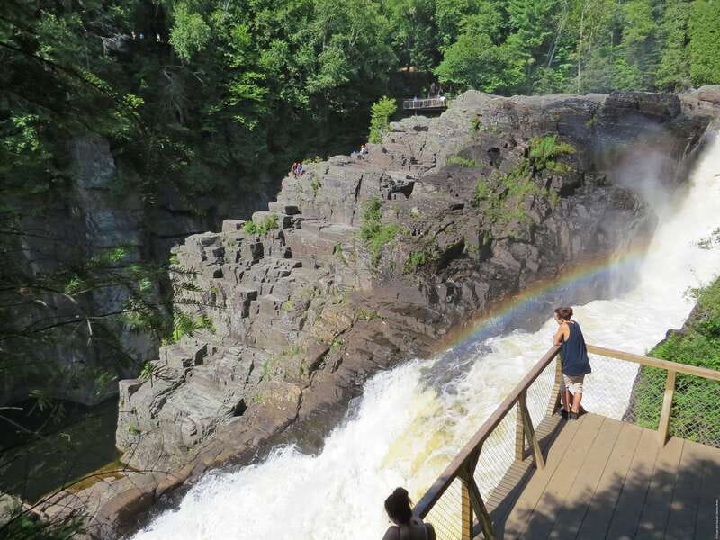 Canyon Sainte-Anne: Park Admission Ticket - The Giant Pothole and Stone Stories for curious families