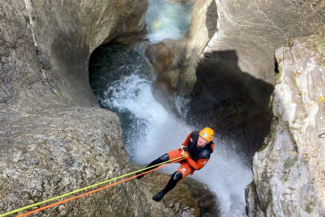 Canyoning half day - Heart Creek Canyon (beginner level) - Weather, clothing, and the small details that matter