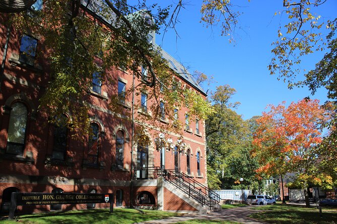 Charlottetown City Highlights - Province House and the making of Canada