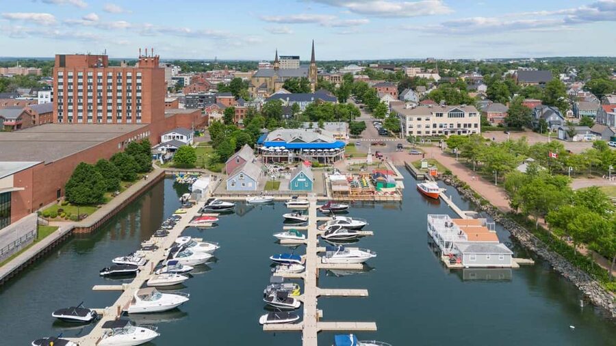 Charlottetown: Harbour Hopper Tour - Who should book the Harbour Hopper?
