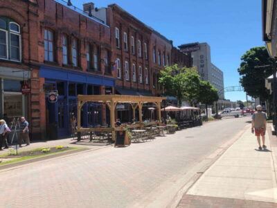 Historical Architecture Guided Walking Tour