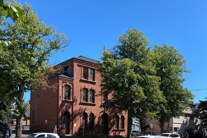 Charlottetown Walking Tour - Beaconsfield Historic House and Victoria Park