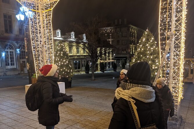 Christmas Walking Tour in Old Montreal - Old Montreal after dark: lights, buildings, and stories