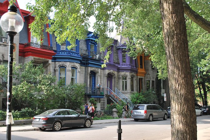 City Tour; Montreal Trendy Neighborhoods - The 9:30 start and small-group vehicle