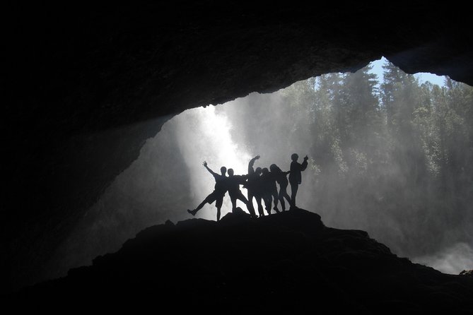 Clearwater, BC, Rafting, Finish in Canadas waterfall capital! - The guides make the difference