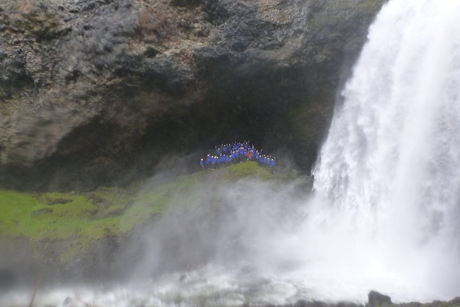 Clearwater, BC, Rafting, Finish in Canadas waterfall capital! - How demanding is the rafting?