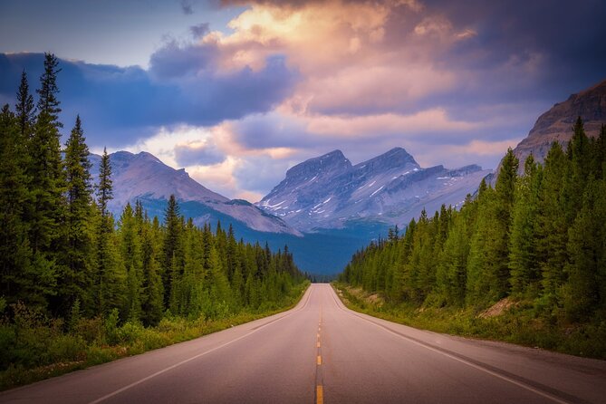 Columbia Icefield Adventure,Bow Lake,Peyto Lake in Banff & Jasper - The Columbia Icefield is the main optional upgrade