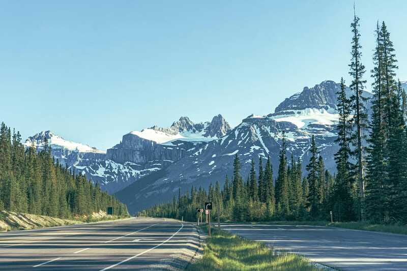 Columbia Icefield, Peyto Lake, Bow Lake Discovery Tour - Three hours at the Columbia Icefield Discovery Centre