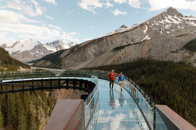 Columbia Icefield Tour with Glacier Skywalk - Who will enjoy this most?