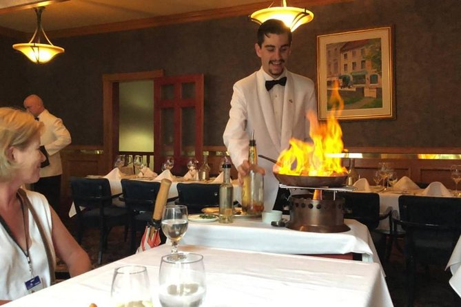 Combo Historical and Food Tour of Old Quebec - Four restaurants, five courses, and a full meal