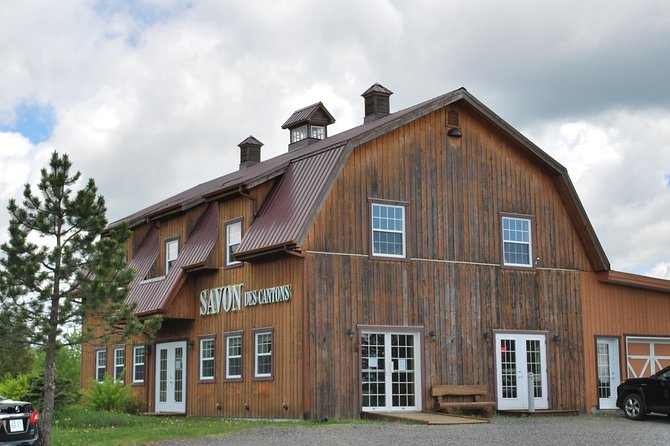 Day trip to Eastern Townships - Magog Bay and an hour in Magog