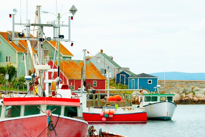 Day Trip to Lunenburg, Mahone Bay and Peggy's Cove from Halifax - Why this South Shore route works from Halifax