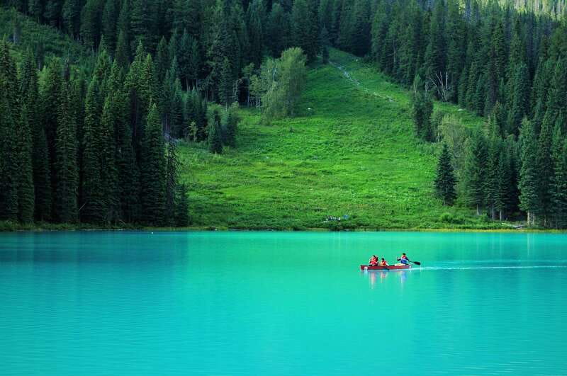 Deep Day Tour to Emerald, Moraine, Louise Lake, J. Canyon... - The Spiral Tunnels add railway history on the road