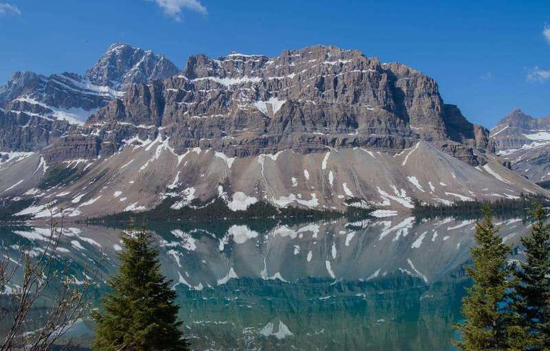Deep Day Tour to Peyto, Moraine, Louise Lakes, J. Canyon... - Moraine Lake delivers the first big view