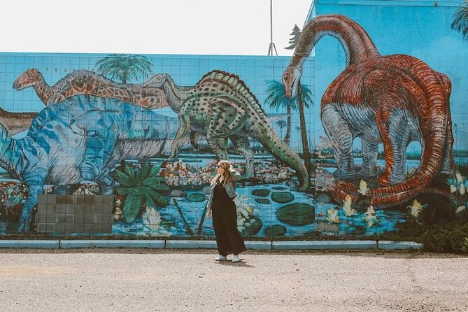 Dinosaurs, Canyons & Ghost Towns: Ultimate Drumheller Day Tour - Practical planning for the 9:00 a.m. start