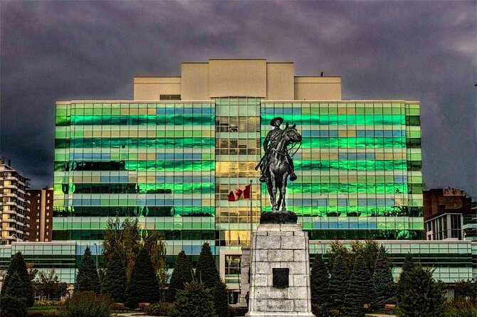 Discover Calgary with 3 Smartphone Audio Walking Tours - How the audio and GPS system works