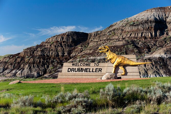 Drumheller and Badlands Full-Day Tour with a Small Group - Royal Tyrrell Museum deserves the longest stop