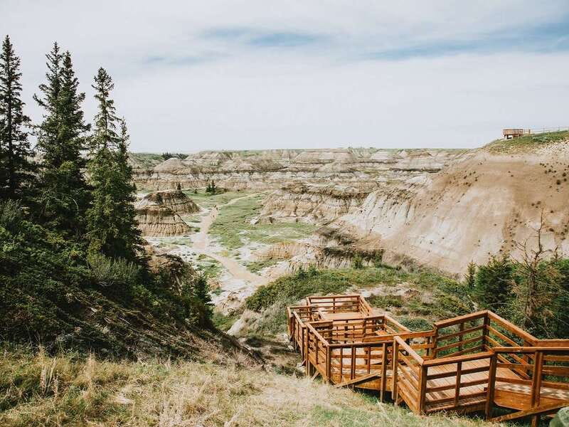 Drumheller: Bad Land & Dinosaur Museum Tour from Calgary - Timing, weather, and what to pack