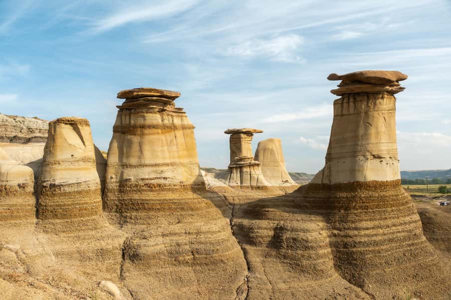 Drumheller: Dinosaurs, Canyons, & Hoodoos Day Tour - Horseshoe Canyon: your first look at the Badlands