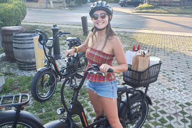E-Bike Rental Explore in Niagara-on-the-Lake - What the $82.27 price buys you