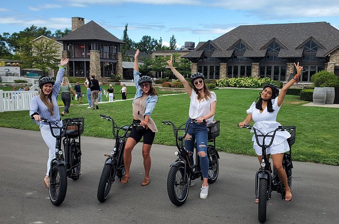 eBike Rental Ride Electric in Niagara-on-the-Lake and Explore - Who will enjoy this ride most?