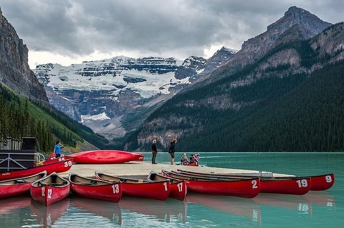 Experience Golden Hour at Moraine and Lake Louise - Who will get the most from this tour