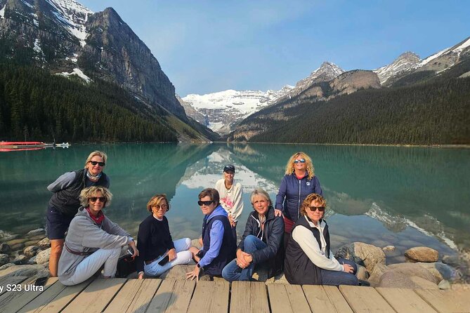 Famous Moraine Lake and Lake Louise Shared Shuttle Tour - Two famous lakes, one practical day