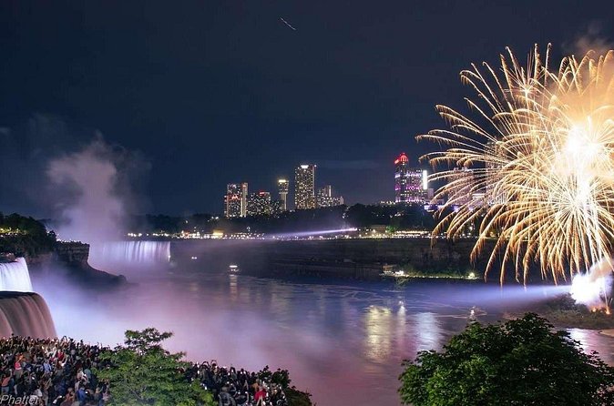 Fireworks and Falls Glow Canada Walking Tour and Skylon Tower - Who will get the most from this night tour