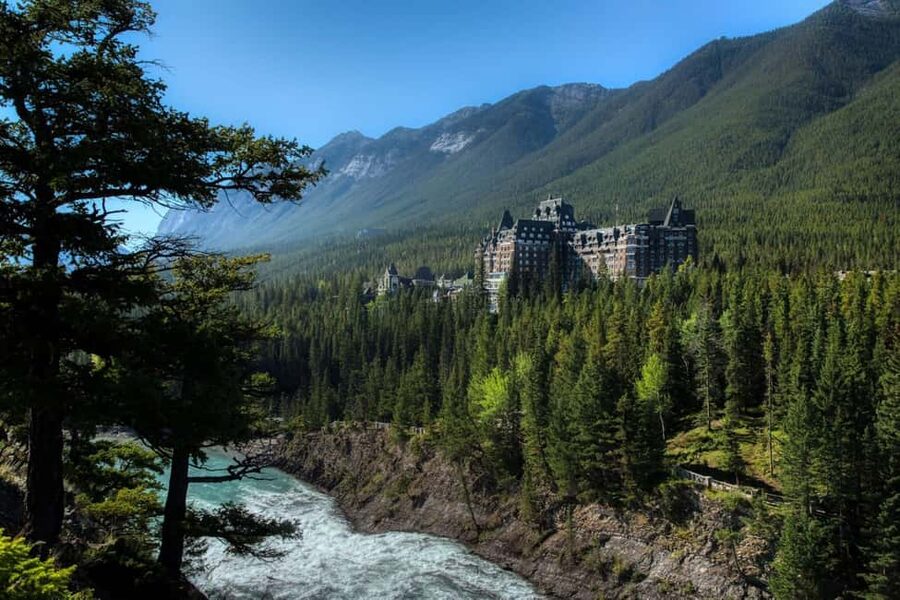 From Banff: Banff Wildlife & Scenic Highlights Premium Tour - My verdict on the Banff Wildlife and Scenic Highlights Tour