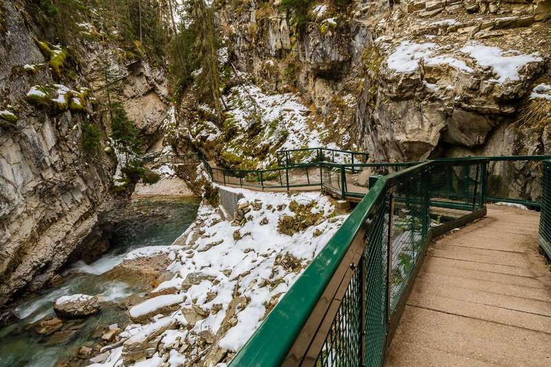 From Banff: Johnston Canyon Guided Icewalk - Key points at a glance