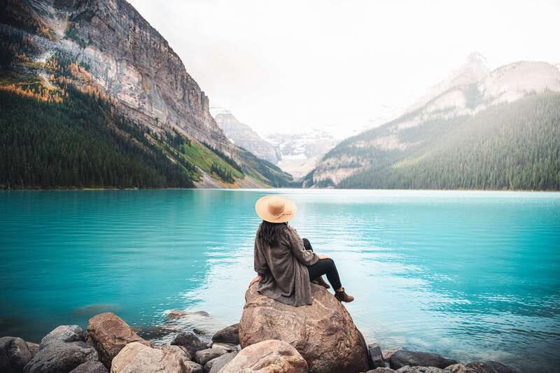 From Banff: Lake Louise and Moraine Lake Sightseeing Tour - Along the Bow Valley Parkway to Castle Mountain