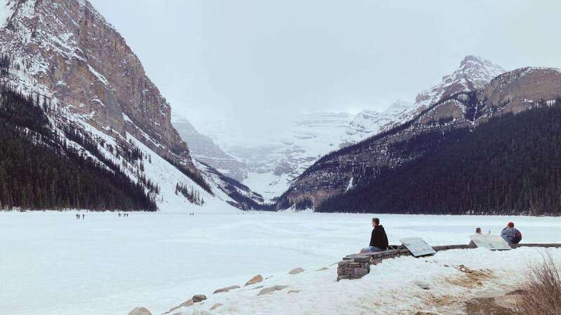 From Banff: Lake Louise and Moraine Lake Sightseeing Tour - Moraine Lake and the Valley of the Ten Peaks